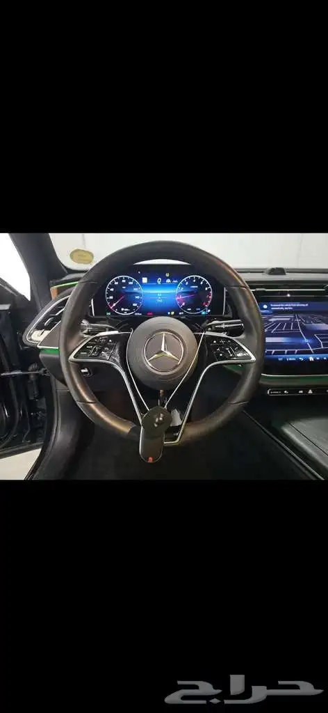 مرسدس e350 ثلاث شاشات مديل 2025 4