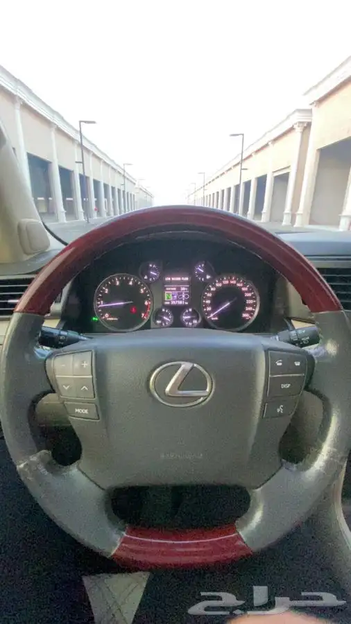 لكزس 2013 LX570.s 6