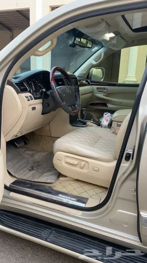 لكزس 2013 LX570.s 8