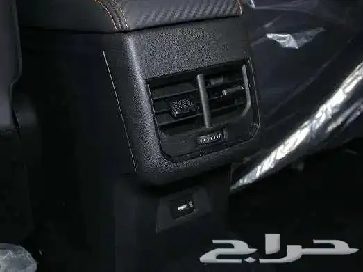 دونج فينج E2 شاين 2025 11