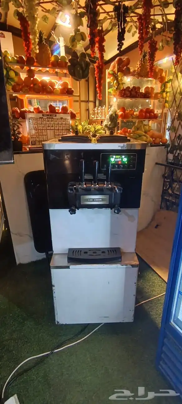 مكينة ايسكريم شبه جديد 2
