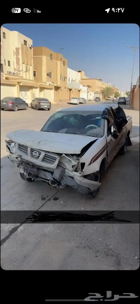 ددسن 2004 مصدومه للبيع ولا ادري وش فيها بالضبط بعد الحادث 2