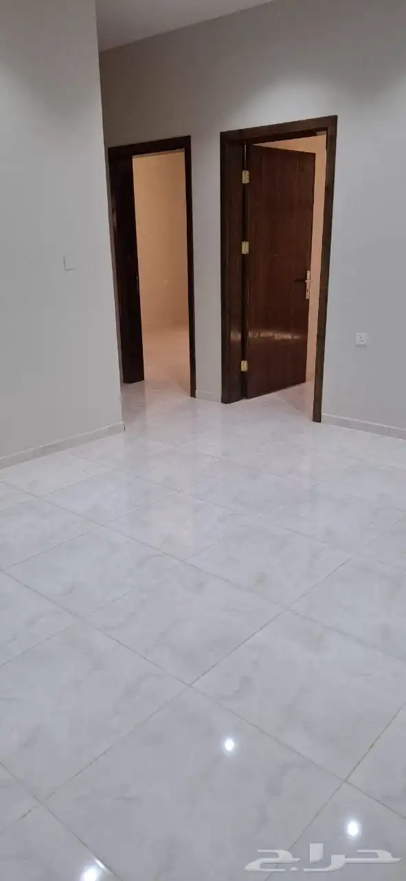 عمارة للبيع ( منطقة صعبر ) 1