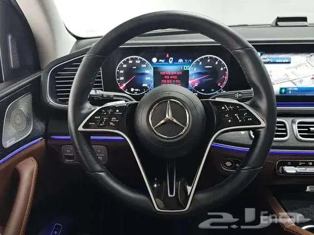 مرسيدس GLE350 موديل 2025 9