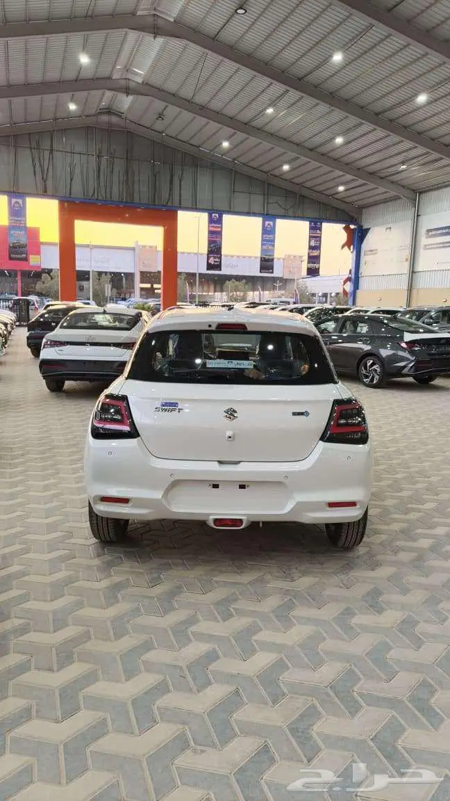 سوزوكي سويفت GLX فل كامل 21