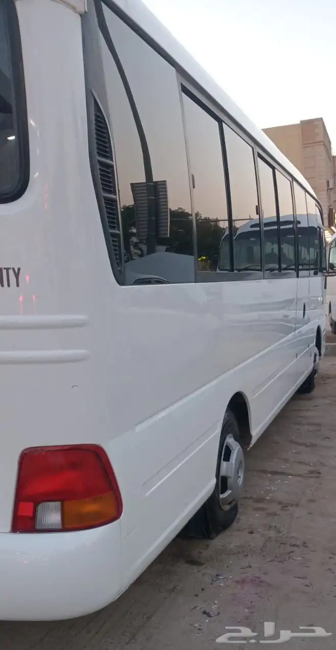 للبيع باص كونتي ركاب 2012 نظيف مره 4