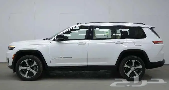 جيب جراند شروكي ليمتد 2023 باقل الاسعار 4