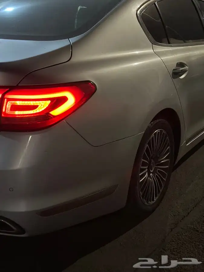 للبيع كيا الموديل 2012 5