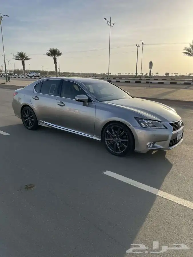 لكزس 450كهرباء وبنزين 9