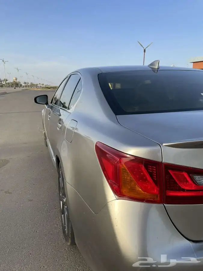 لكزس 450كهرباء وبنزين 4