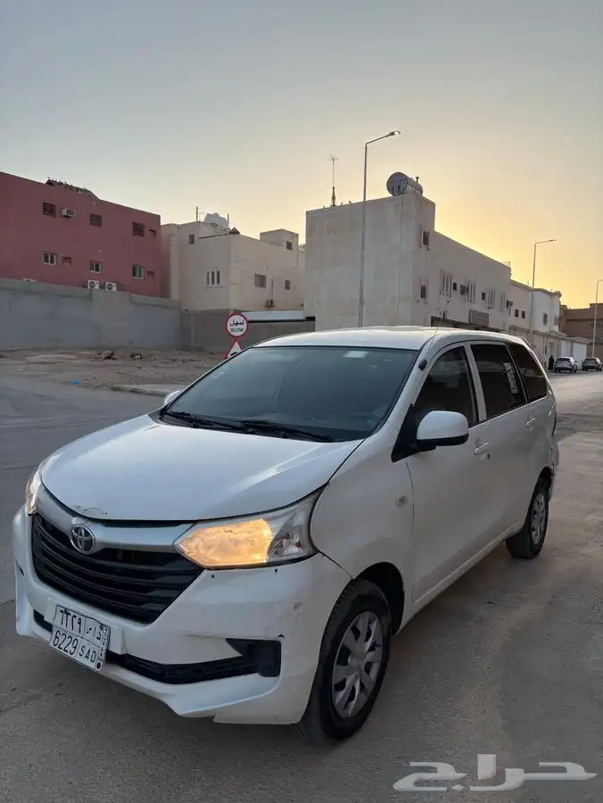 تويوتا افانزا 2016 للبيع 2