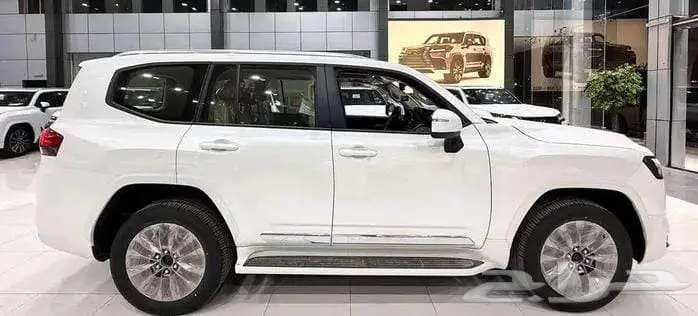 تتوفرفئات لاندكروزر 2026 اصفار لمبيعات النقد والبنك باقل ربح 11