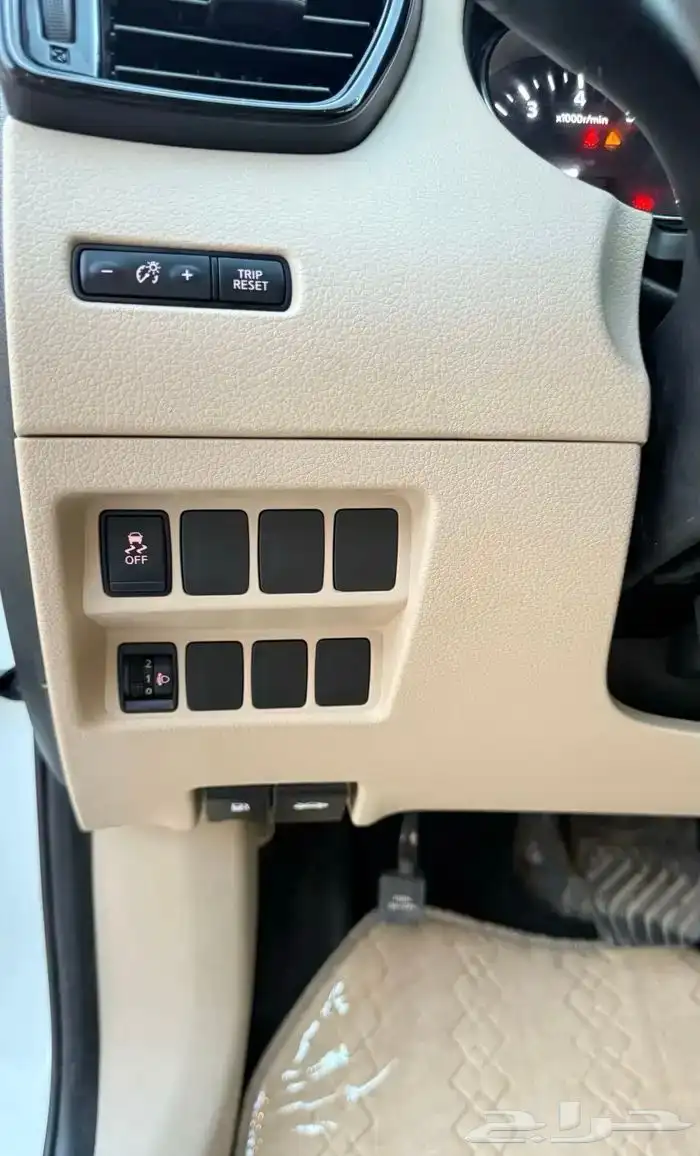 نيسان اكس تريل نص فل بدون رش وكالة البيع 45000 ريال 7