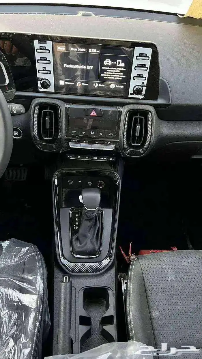 كيا سونيت فل كامل فتحه سقف موديل 26 24 بأفضل وأقل الاسعار 9