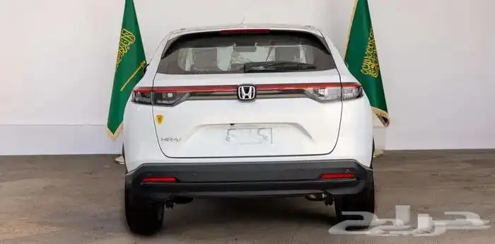 هوندا HRV نص فل LX بنزين سعودي 2025 1