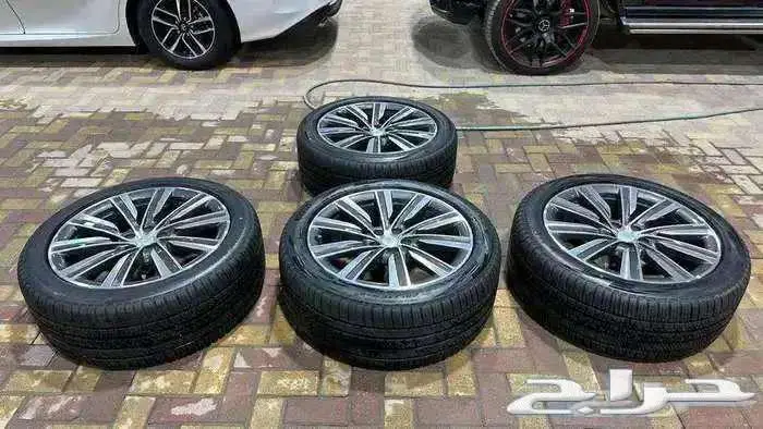 جنوط رنج روفر 2022 جديد مقاس 285 45R22. 2