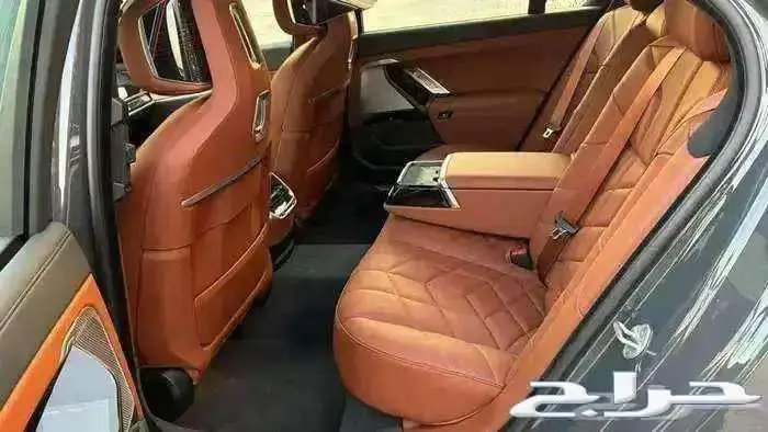 بي أم دبليو 735i موديل 2026 فل كامل أند فجول جديد M Kit 16