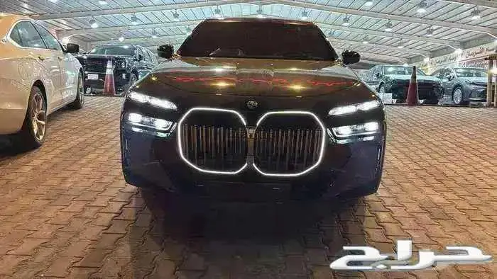 بي أم دبليو 735i موديل 2026 فل كامل أند فجول جديد M Kit 2