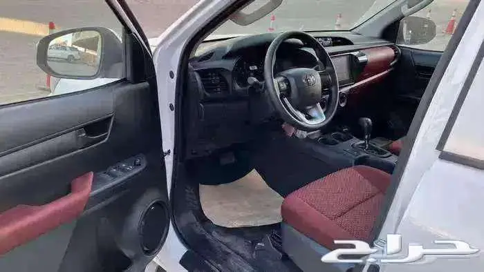 هايلوكس غمارتين 2025 بنزين دبل قير أتوماتيك 7