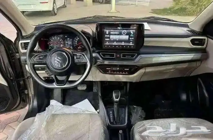 سوزوكي ديزاير استاند الشكل الجديد 2026 4