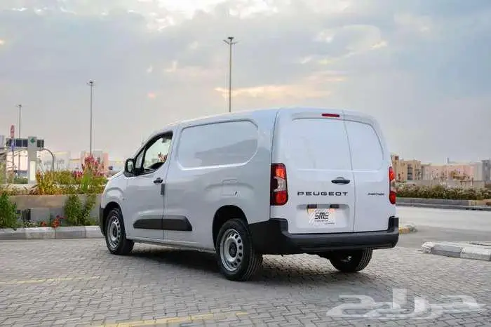 بيجو بارتنر بضاعه طويل موديل2025 3