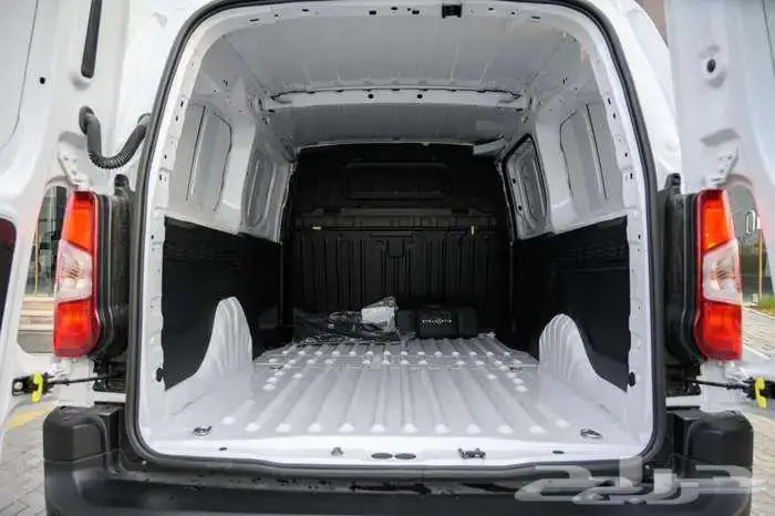 بيجو بارتنر بضاعه طويل موديل2025 8