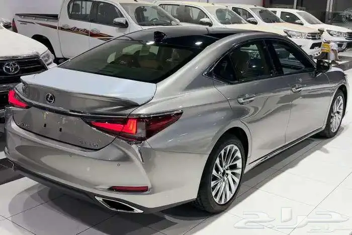 لكزس ES 350 بريمي CC بلس 2025 نظام 50-50 4