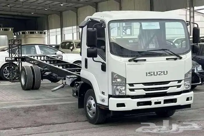 ايسوزو 2025 دينه 7.5 طن شاص طويل 6.89 كاش وتقسيط 0