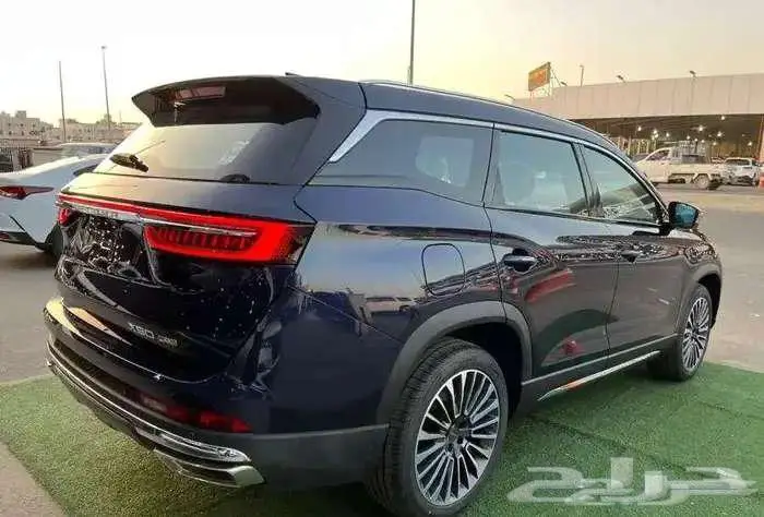 جيتور X90 بلس لاكجري فل كامل 1.6 تيربو موديل 2025 10