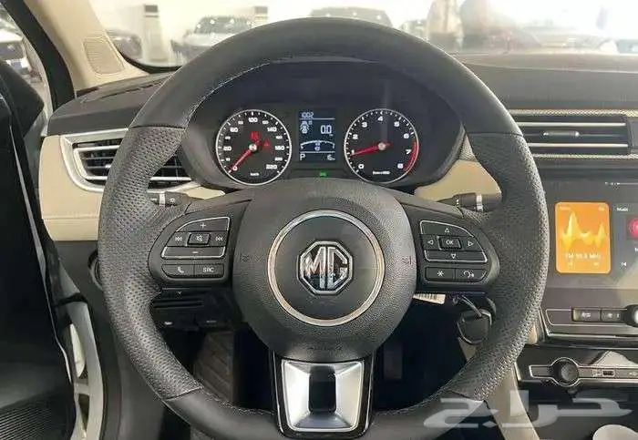 ام جي 5 ستاندر 2025 كاش وأقساط راتب يبدأ من 3500 10