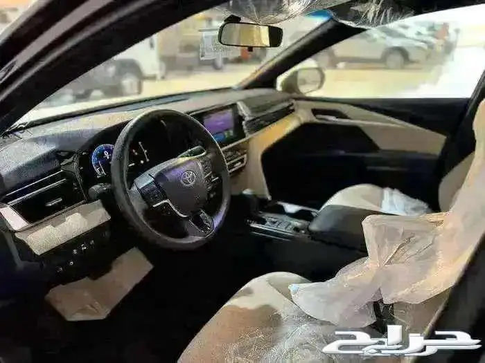 كامري 2025 E استاندر بنزين اسود سعودي اصفار 3