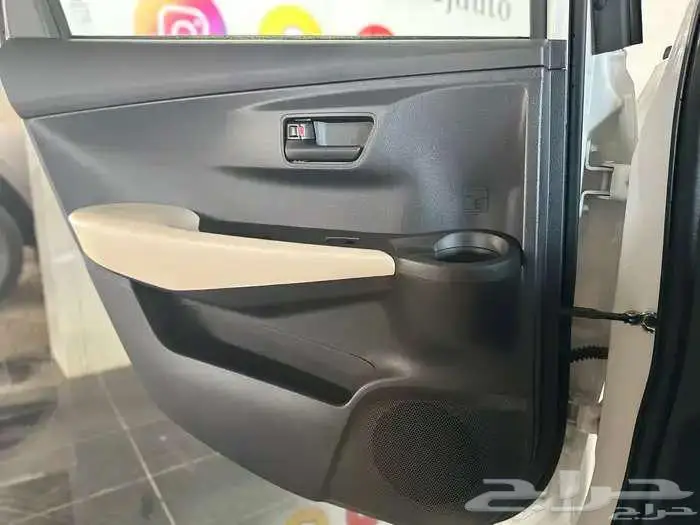 تويوتا يارس واي موديل 2026 كاش و أقساط بأفضل سعر 8