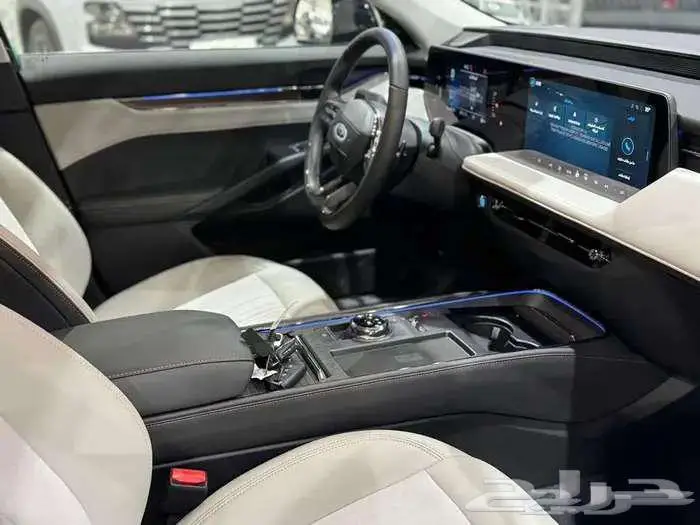 فورد تورس امبيانتي تيتانيوم 2026 (عرض خاص للكاش والتمويل ) 5