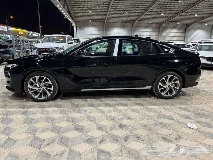 فورد تورس امبيانتي تيتانيوم 2026 (عرض خاص للكاش والتمويل ) 1