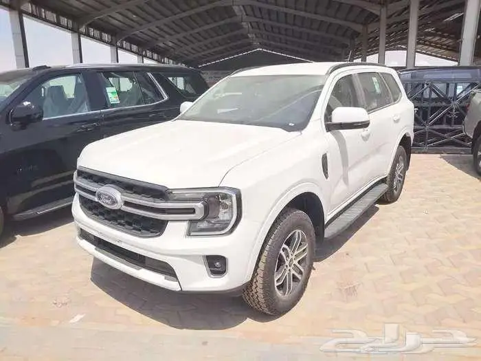 فورد ايفرست ستاندر دبل 2025 XLS 1