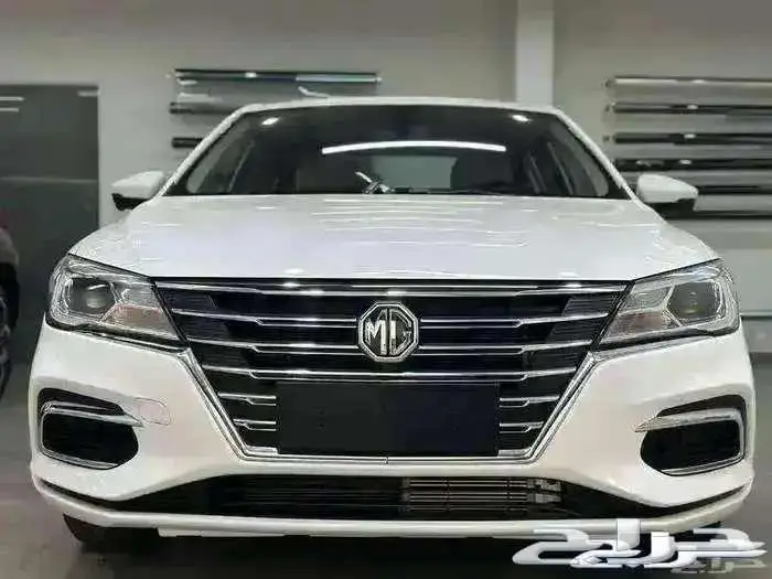 ام جي 5 استاندر 2025 1