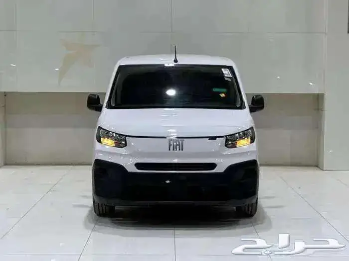 فيات فيورينو دوبلو فان بضاعة ثلاجة شركات بترومين 2025 4