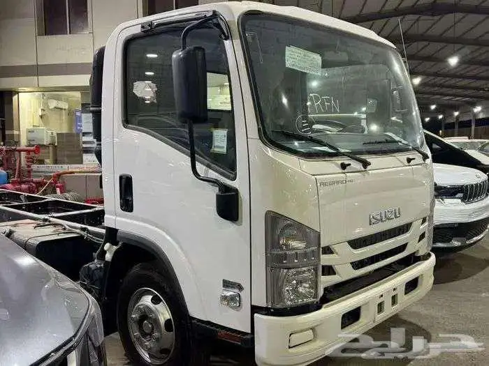 ايسوزو دينا 6 طن 6.10 موديل 2024 كاش او اقساط 4