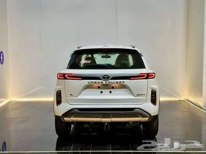 تويوتا اوربان GL استاندر 2026 2