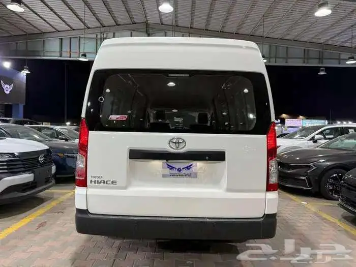 تويوتا باص هايس 2026 بضاعه سقف عالي 3