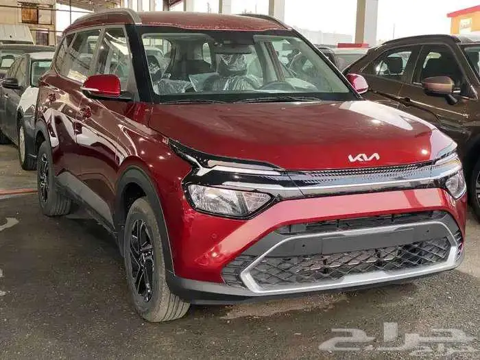 كيا كارينز نص فل 7راكب موديل 2025 باقل الاسعار 1