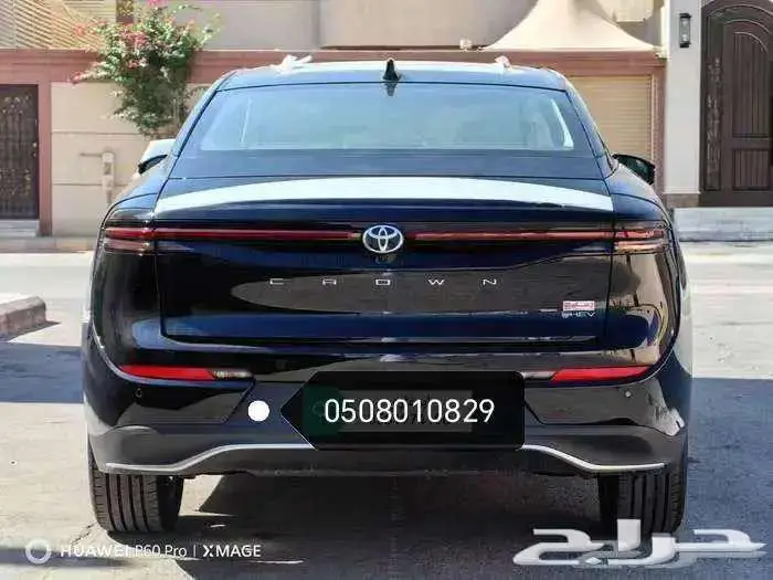 كراون بريميوم اسود 2026 2