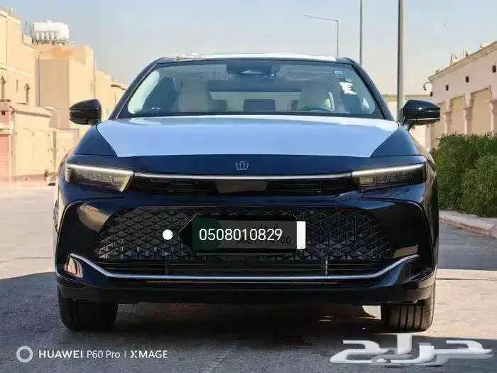 كراون بريميوم اسود 2026 22