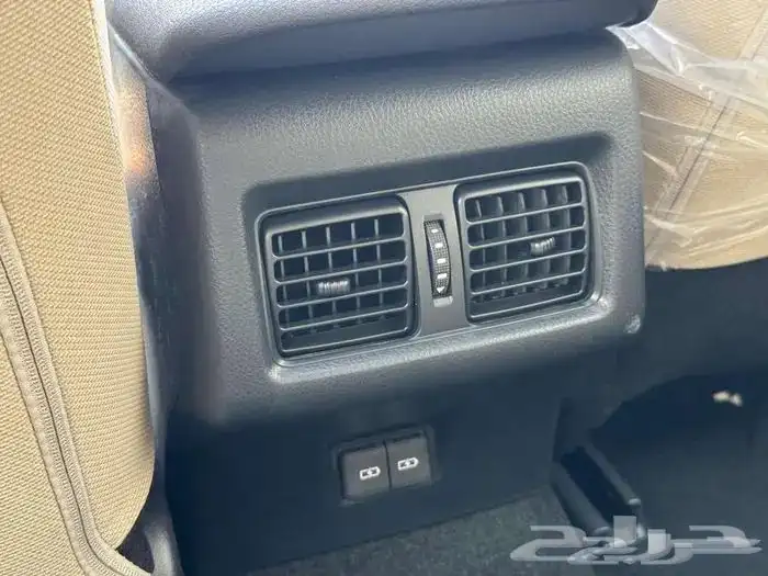 كامري LE نص فل سعودي 2025 كاش واقساط 10