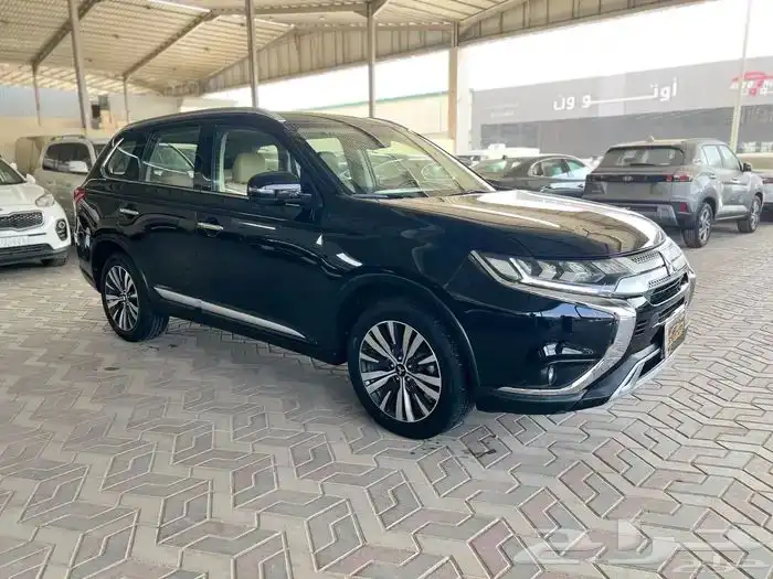 ميتسوبيشي اوتلاندر 2019 فل كامل ماشي 168 الف 1