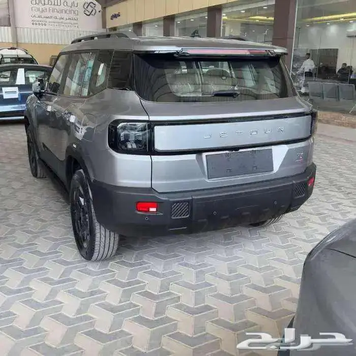 جيتور T1 لاكجري 2025 4