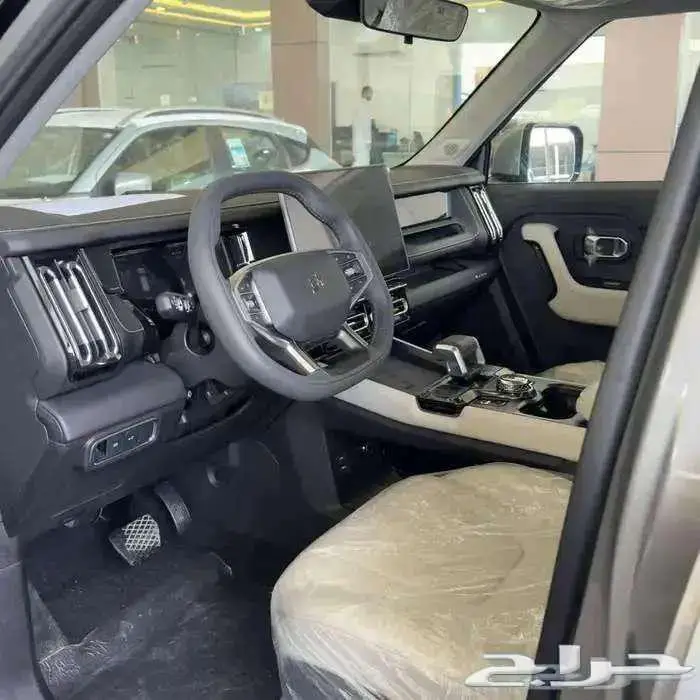 جيتور T1 لاكجري 2025 6