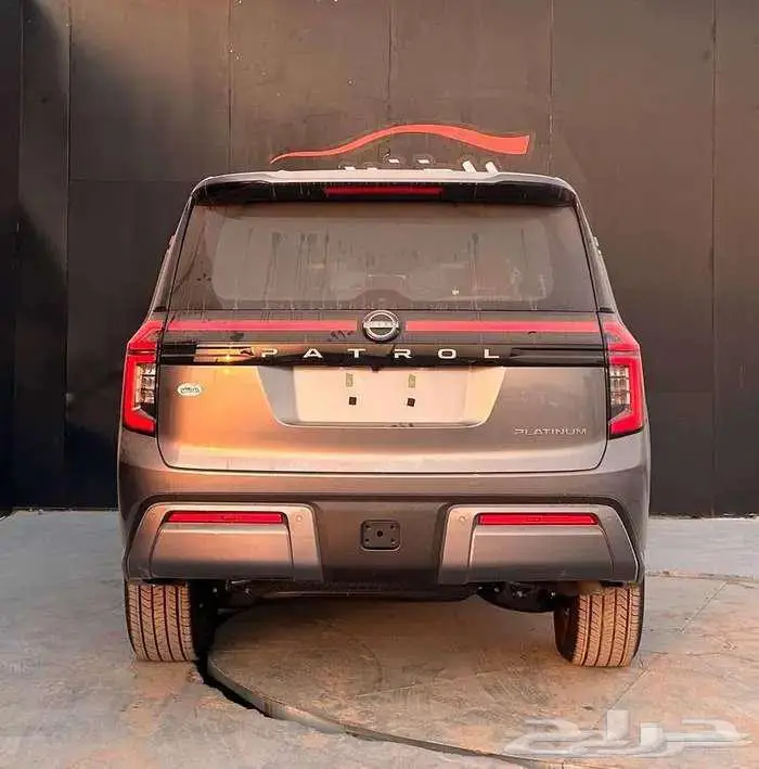 نيسان باترول بلاتنيوم 2026 لدى الخضر للسيارات 5