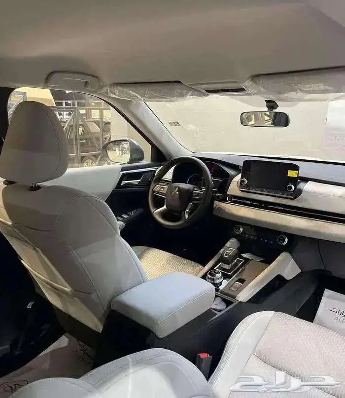 ميتسوبيشي اوتلاندر ستاندر 5 مقاعد بدون دبل 2025 اقساط 6