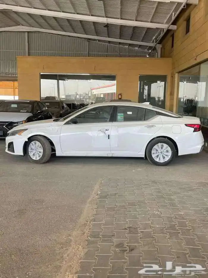 نيسان التيما ستاندر S خليجي موديل 2026 لدى الحسن 1